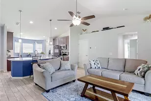 2140 Creeks Crossing Ln, Lakeland, FL 33810 - Photo 12