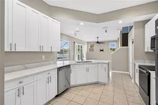 22953 Bay Cedar Dr, Land O Lakes, FL 34639 - Photo 12