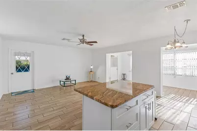 1907 Canterbury Lane #4, Sun City Center, FL 33573 - Photo 12
