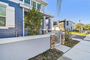 407 Finn Wy, Dunedin, FL 34698 - Photo 2
