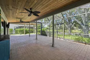 14626 Village Glen Cir, Tampa, FL 33618 - Photo 40