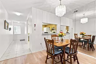 2671 Sabal Springs Cir, Clearwater, FL 33761 - Photo 20