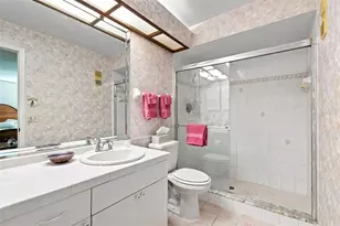 2671 Sabal Springs Cir, Clearwater, FL 33761 - Photo 32