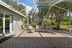 2105 Boot Lake Cir, Tampa, FL 33612 - Photo 26