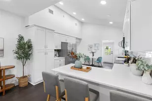 415 W Amelia Ave, Tampa, FL 33602 - Photo 2