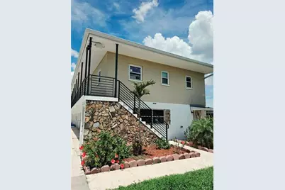 2807 41st Avenue N #4, Saint Petersburg, FL 33714 - Photo 1