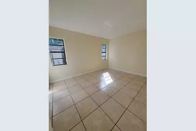 8429 Camden Street #B, Tampa, FL 33614 - Photo 6