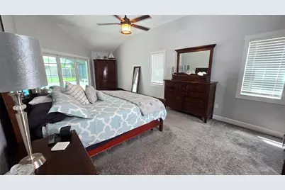 9991 Windtree Boulevard, Seminole, FL 33772 - Photo 14