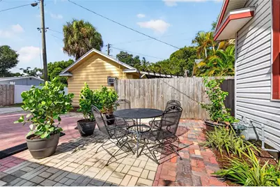 1136 22nd Avenue N, Saint Petersburg, FL 33704 - Photo 30