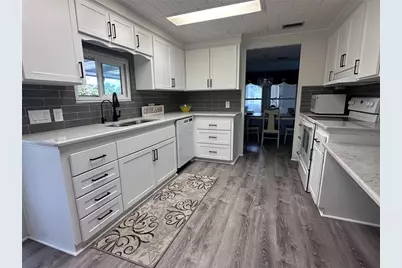1100 Belcher Road S #523, Largo, FL 33771 - Photo 2