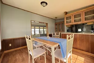 35145 Garber Ln, Zephyrhills, FL 33541 - Photo 8