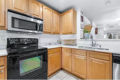 613 Wheaton Trent Place, Tampa, FL 33619 - Photo 12