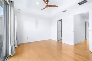 613 Wheaton Trent Pl, Tampa, FL 33619 - Photo 24