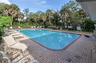 613 Wheaton Trent Pl, Tampa, FL 33619 - Photo 40