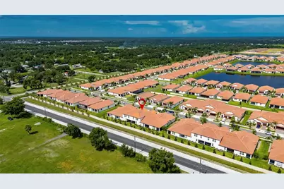 17334 Holly Well Avenue, Wimauma, FL 33598 - Photo 14
