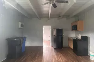 923 E 122nd Ave, Tampa, FL 33612 - Photo 16