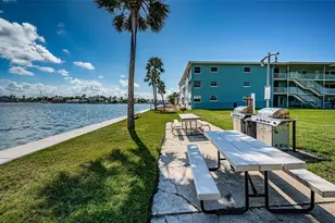 6161 Gulf Winds Dr, Saint Pete Beach, FL 33706 - Photo 18