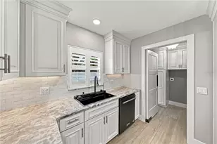 214 S Treasure Dr, Tampa, FL 33609 - Photo 22