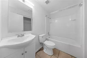 4602 W Chisholm St, Tampa, FL 33616 - Photo 16