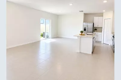 2270 Red Crossbill Drive, Wimauma, FL 33598 - Photo 2