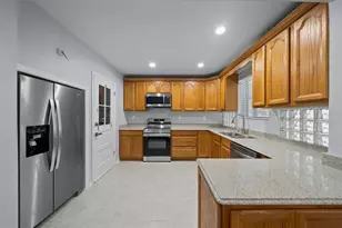 4105 W Tacon St, Tampa, FL 33629 - Photo 10