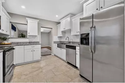 1325 21st Avenue N, Saint Petersburg, FL 33704 - Photo 10