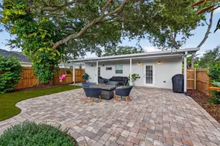 1325 21st Ave N, Saint Petersburg, FL 33704 - Photo 30