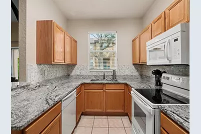 234 Cambria Avenue, Davenport, FL 33897 - Photo 10