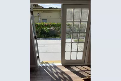 1525 15th Street S, Saint Petersburg, FL 33705 - Photo 8