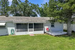 10744 Drummond Rd, Tampa, FL 33615 - Photo 6