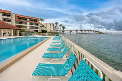 126 1st Street E #102, Tierra Verde, FL 33715 - Photo 44