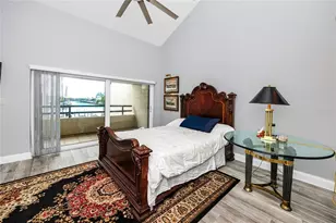 126 1st St E, Tierra Verde, FL 33715 - Photo 28