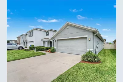 2918 Lotus Flower Trail, Wesley Chapel, FL 33543 - Photo 4