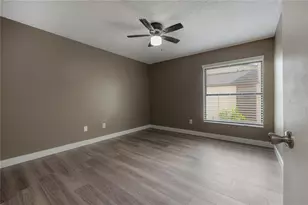 13608 S Village Dr, Tampa, FL 33618 - Photo 16