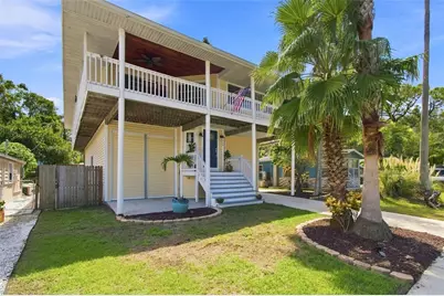 389 Georgia Avenue, Crystal Beach, FL 34681 - Photo 82