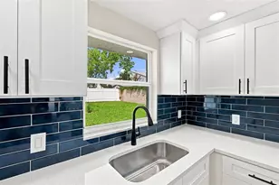 4606 Ashland Dr, Tampa, FL 33610 - Photo 14