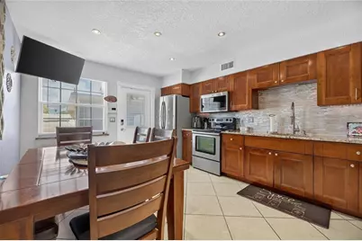7321 Jackson Springs Road, Tampa, FL 33634 - Photo 12