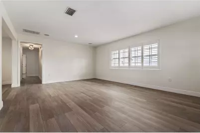 5009 W Neptune Way, Tampa, FL 33609 - Photo 4