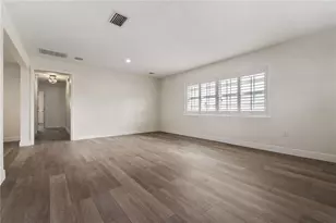 5009 W Neptune Way, Tampa, FL 33609 - Photo 4