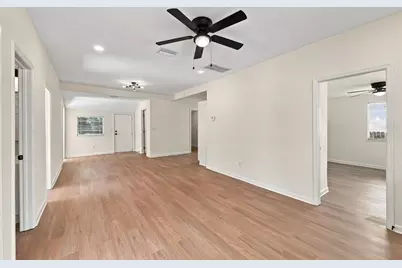 917 E 25th Avenue, Tampa, FL 33605 - Photo 8