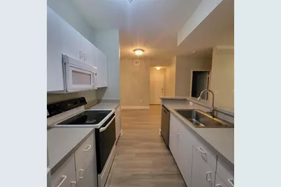 17102 Carrington Park Drive #313, Tampa, FL 33647 - Photo 14