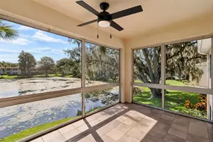 10354 Carrollwood Ln, Tampa, FL 33618 - Photo 22