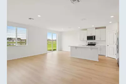 2045 Rosewood Drive, Bartow, FL 33830 - Photo 2