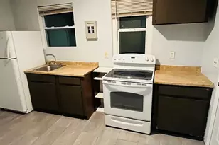 920 E Seneca Ave, Tampa, FL 33612 - Photo 18