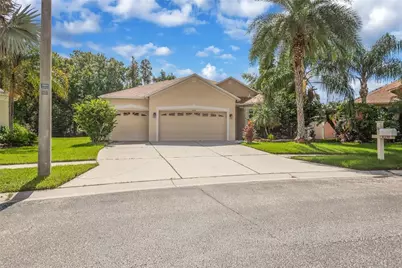 31230 Alchester Drive, Wesley Chapel, FL 33543 - Photo 2