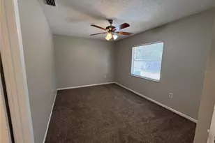 2285 Crystal Grove Ln, Lakeland, FL 33801 - Photo 18
