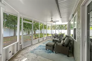 425 Wayfarer Ct, Tarpon Springs, FL 34689 - Photo 30