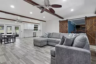 44 Brevard Dr, Winter Haven, FL 33884 - Photo 4