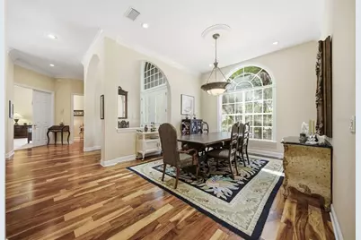 16308 Moradas De Avila, Tampa, FL 33613 - Photo 10