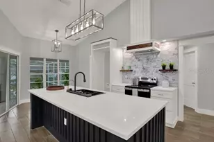 5304 Patricia Pl, Weeki Wachee, FL 34607 - Photo 12